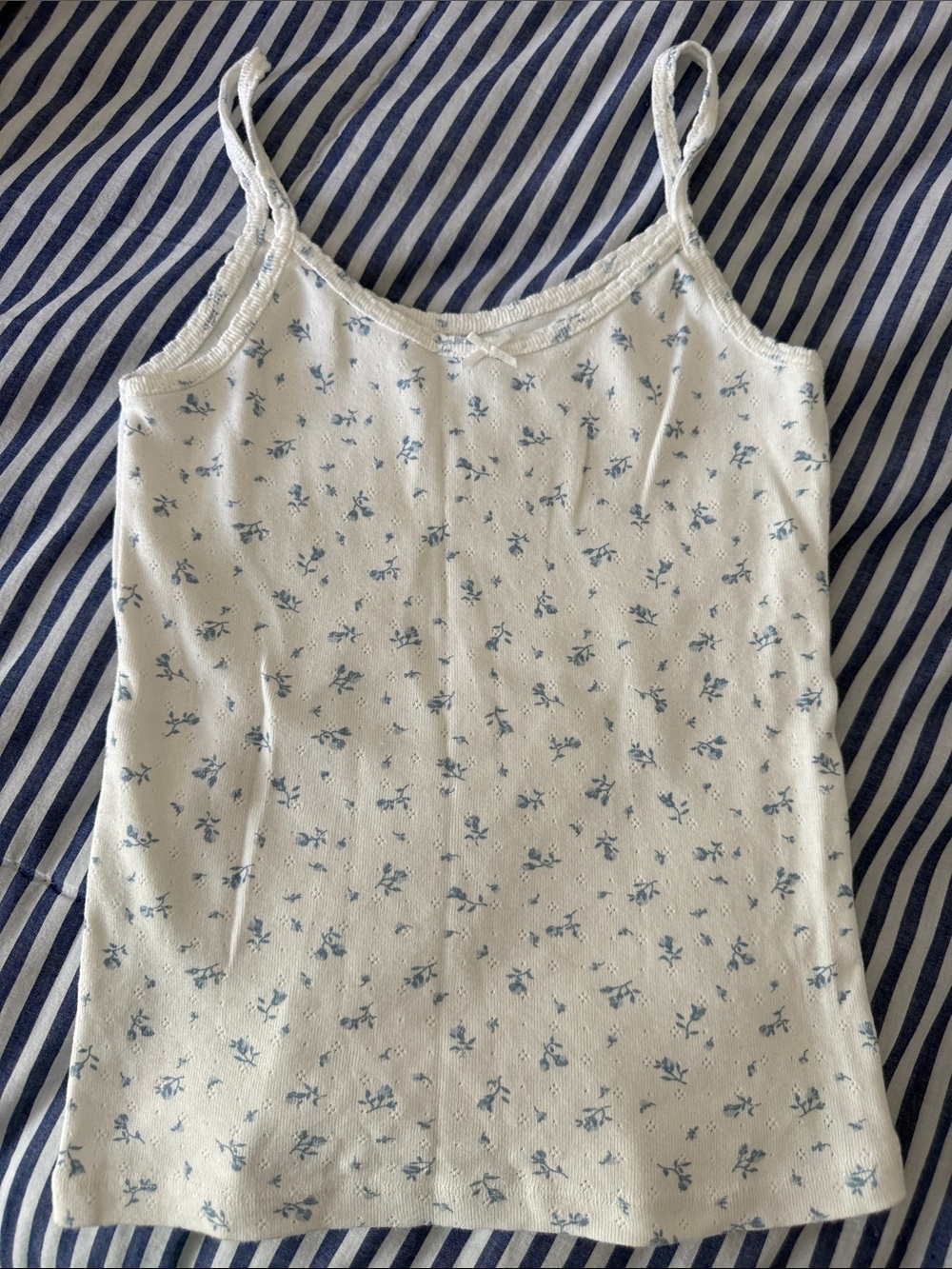 Brandy Melville White Floral Spaghetti Strap Tank Top - Women's